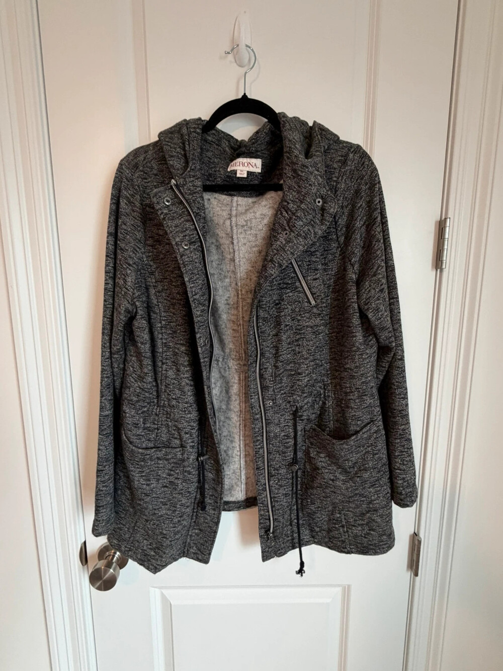 Merona XL gray black sweatshirt jacket